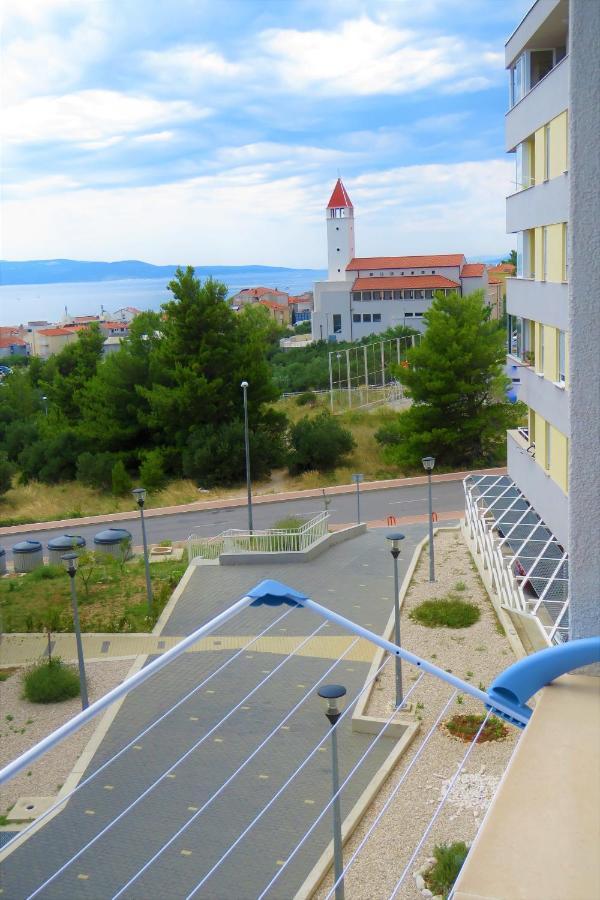 Apartment West Макарска Экстерьер фото